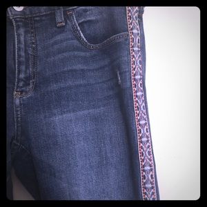Anthropologie Slim Boyfriend w stitch detail